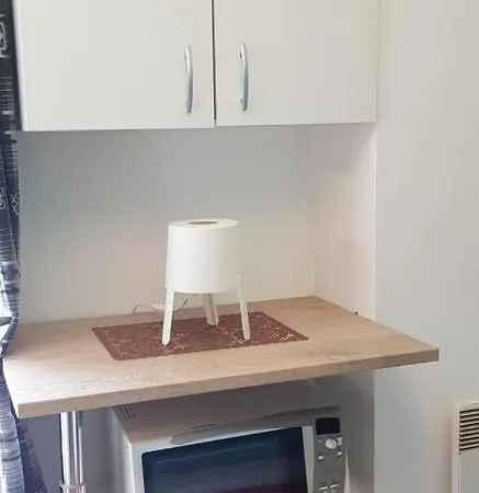 De 12m² Agreable Calme Proche Chu * Дижон